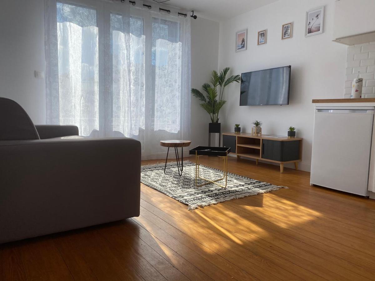 Les Rives Saint Symphorien, Appartements Meubles Longeville-les-Metz ภายนอก รูปภาพ